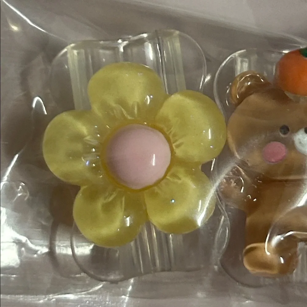 Brand New Bear 🐻 and Flower 🌼 Cable Holders